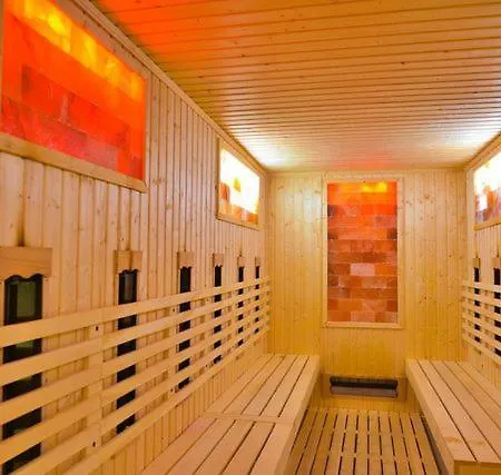 In Belvedere Club 550 M From Lift Apartman Banszko